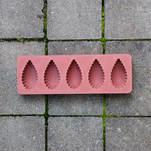 Quenelle small