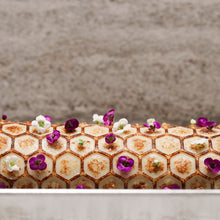 Honey comb pattern mat