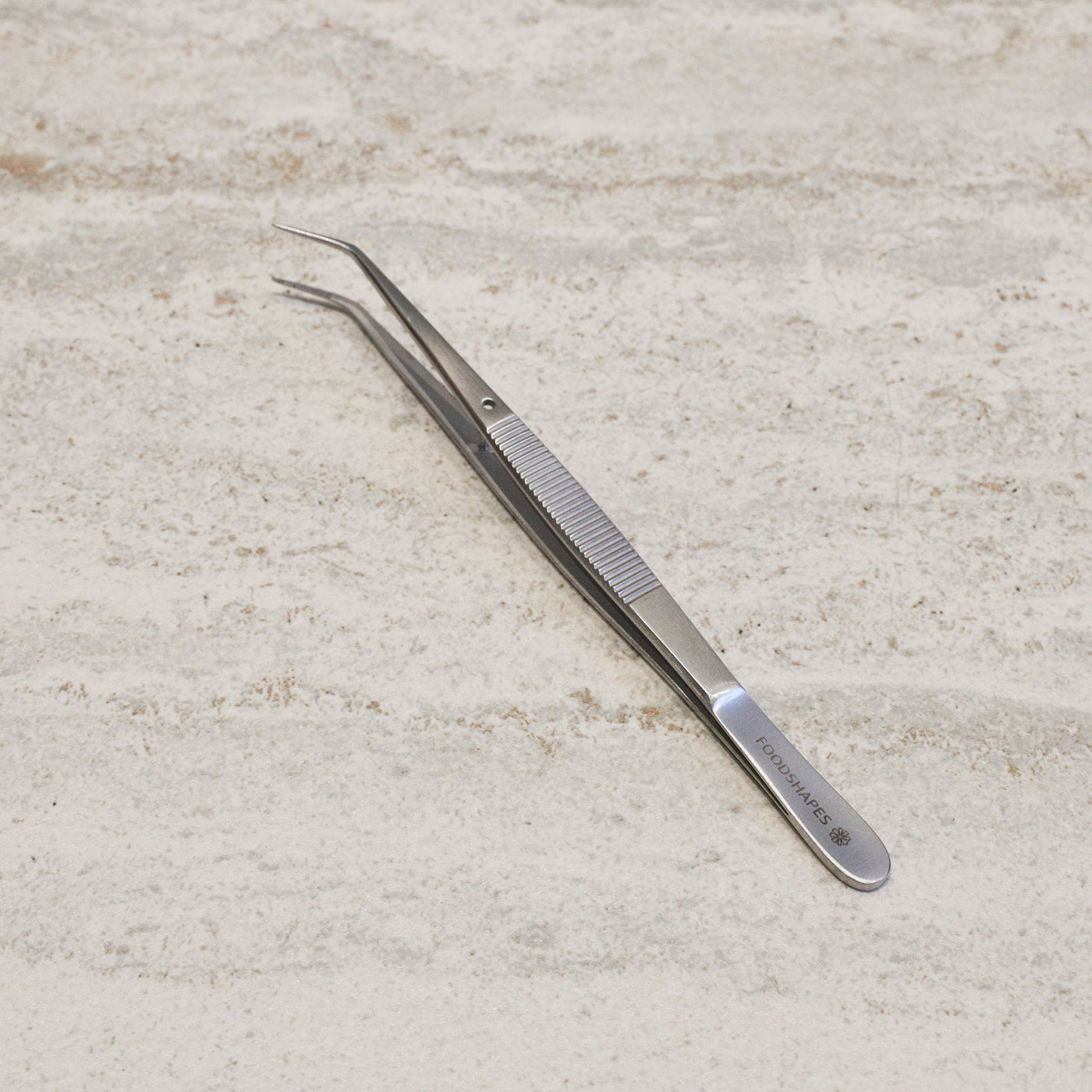 Tweezer Curved - fine tip - 15.5cm